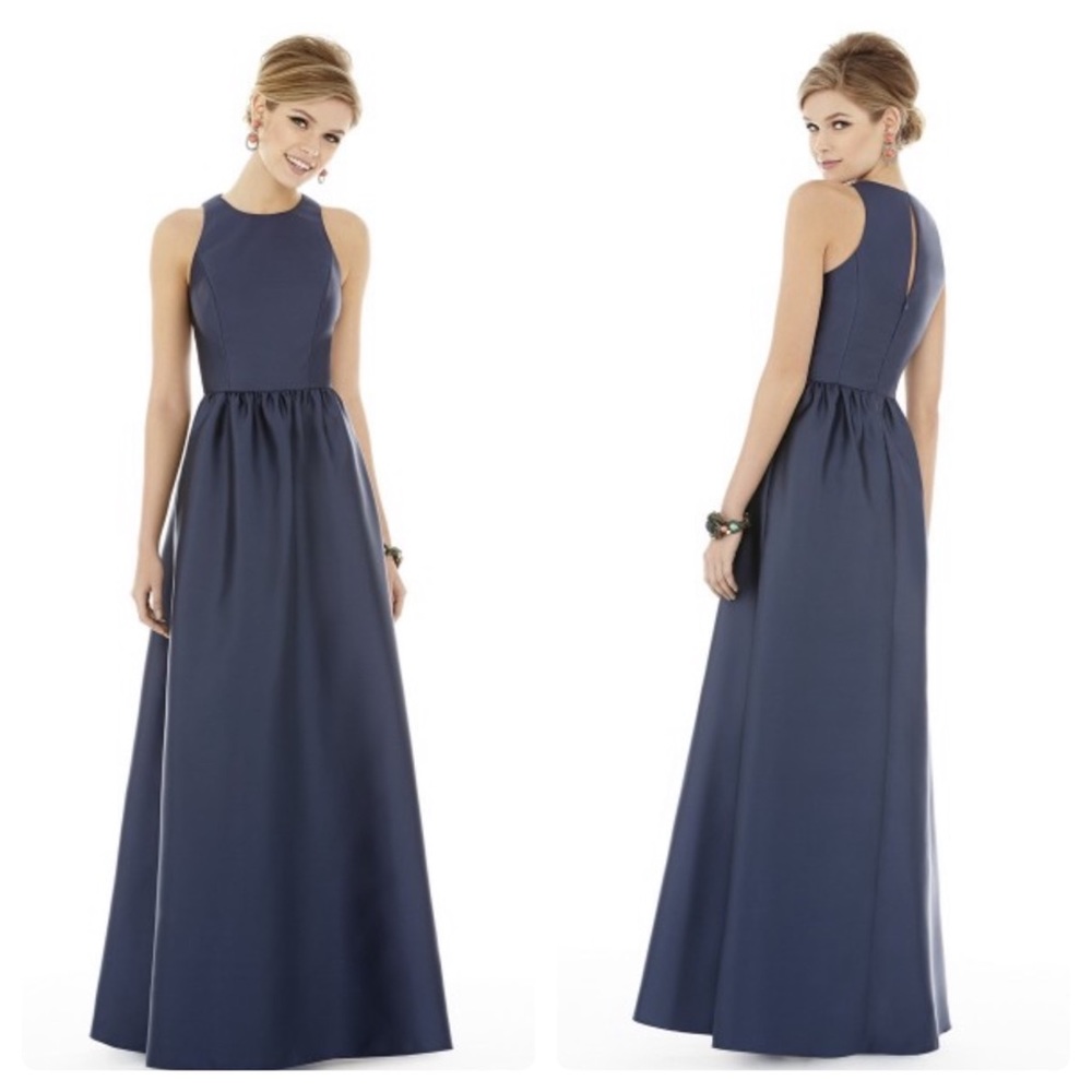 Alfred Sung D707 NWT